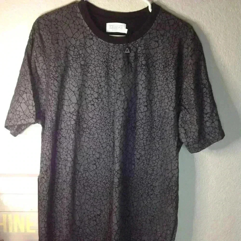Eleven Paris LA Collection grey tee sz XL